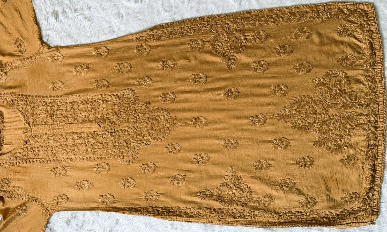 Haniya Beige Ombre Chanderi Chikankari Kurta Bottom Set