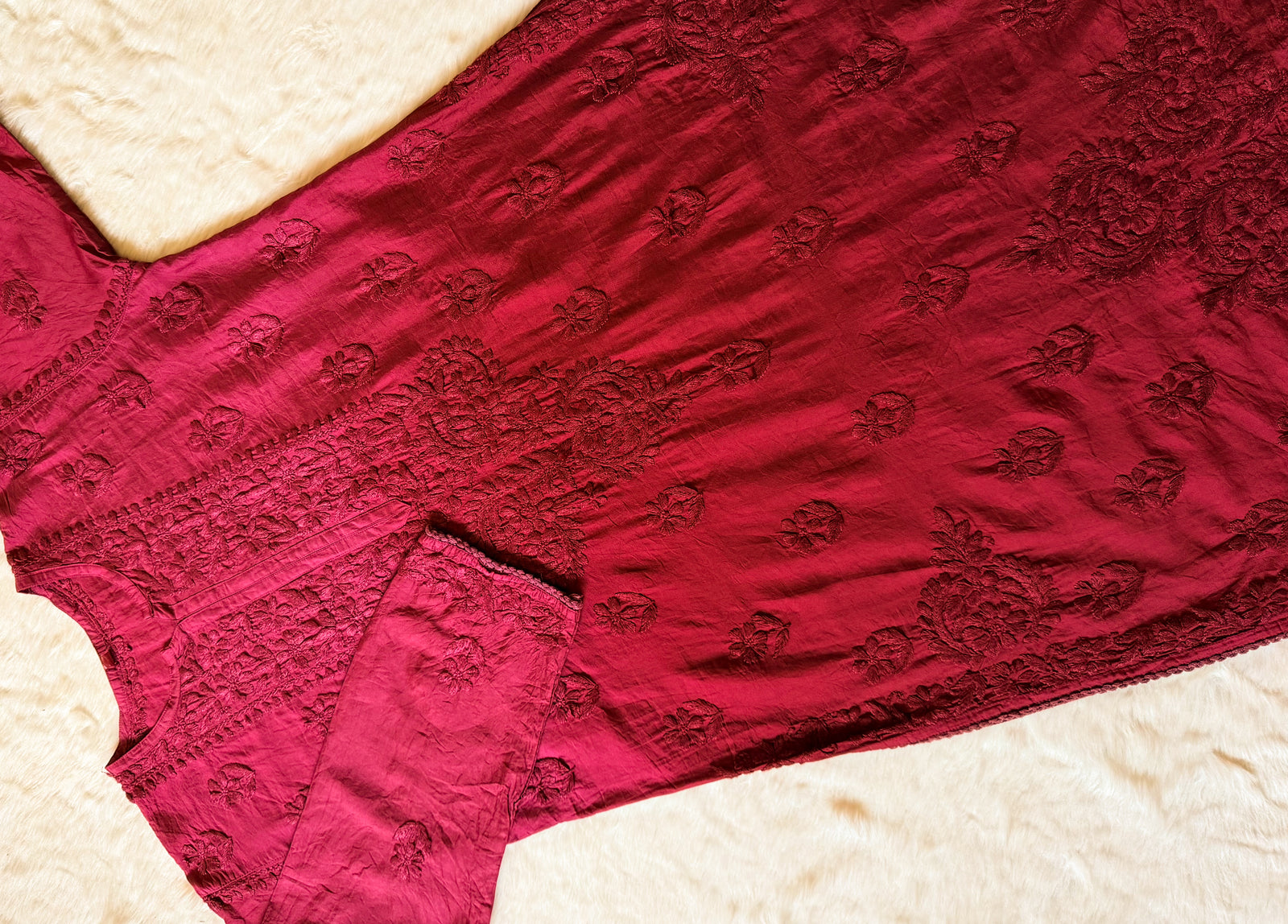Haniya Berry Pink Ombre Chanderi Chikankari Kurta Bottom Set