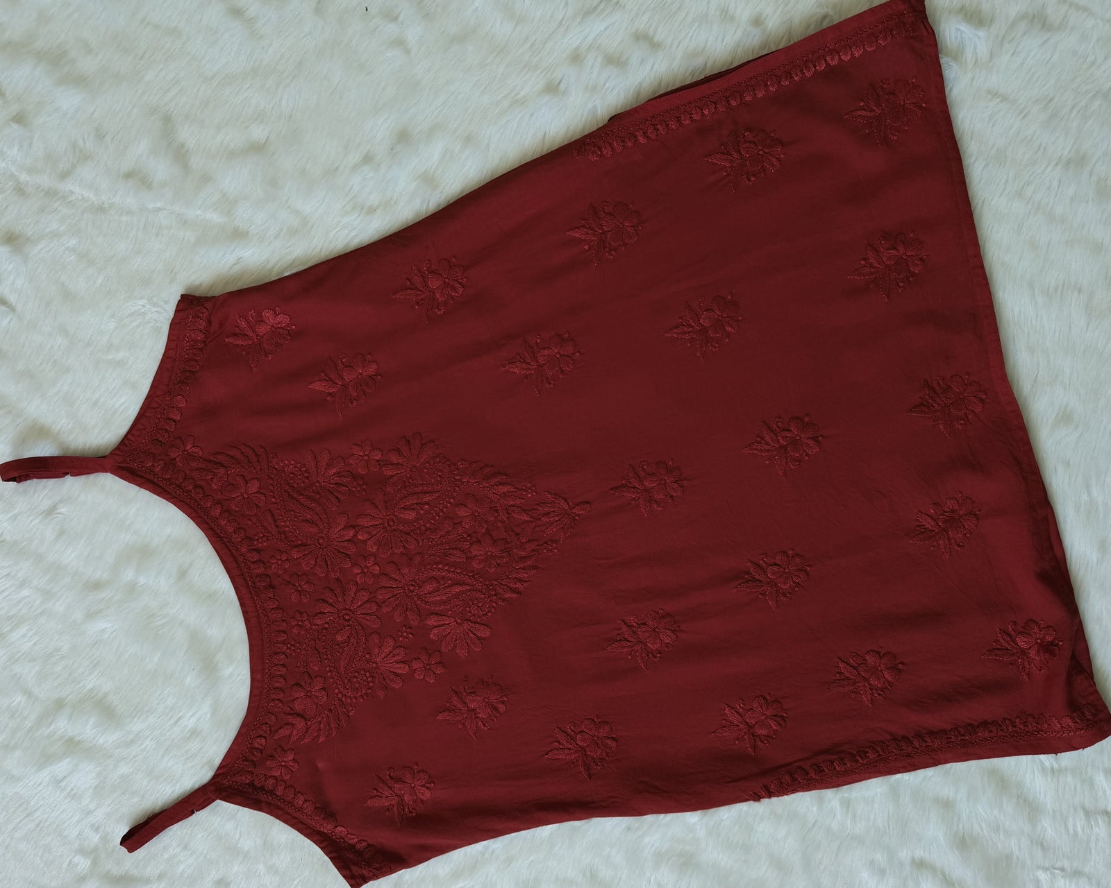 Heer Brick Red Sleeveless Short Rayon Kurti