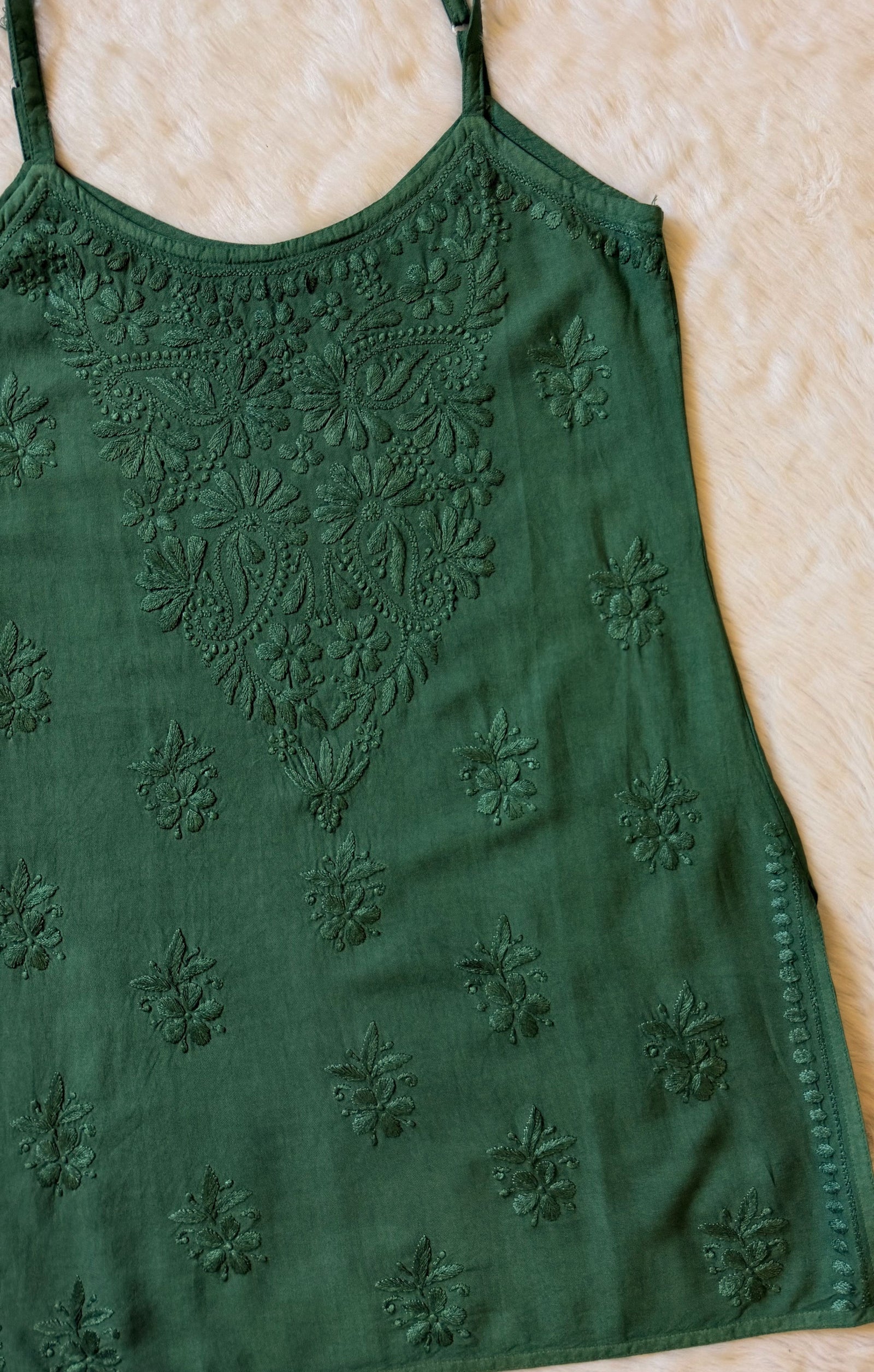 Heer Green Sleeveless Short Rayon Kurtis