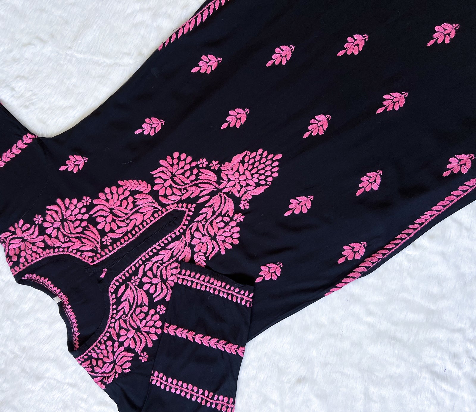 Huda Black & Baby Pink Rayon Chikankari Kurta