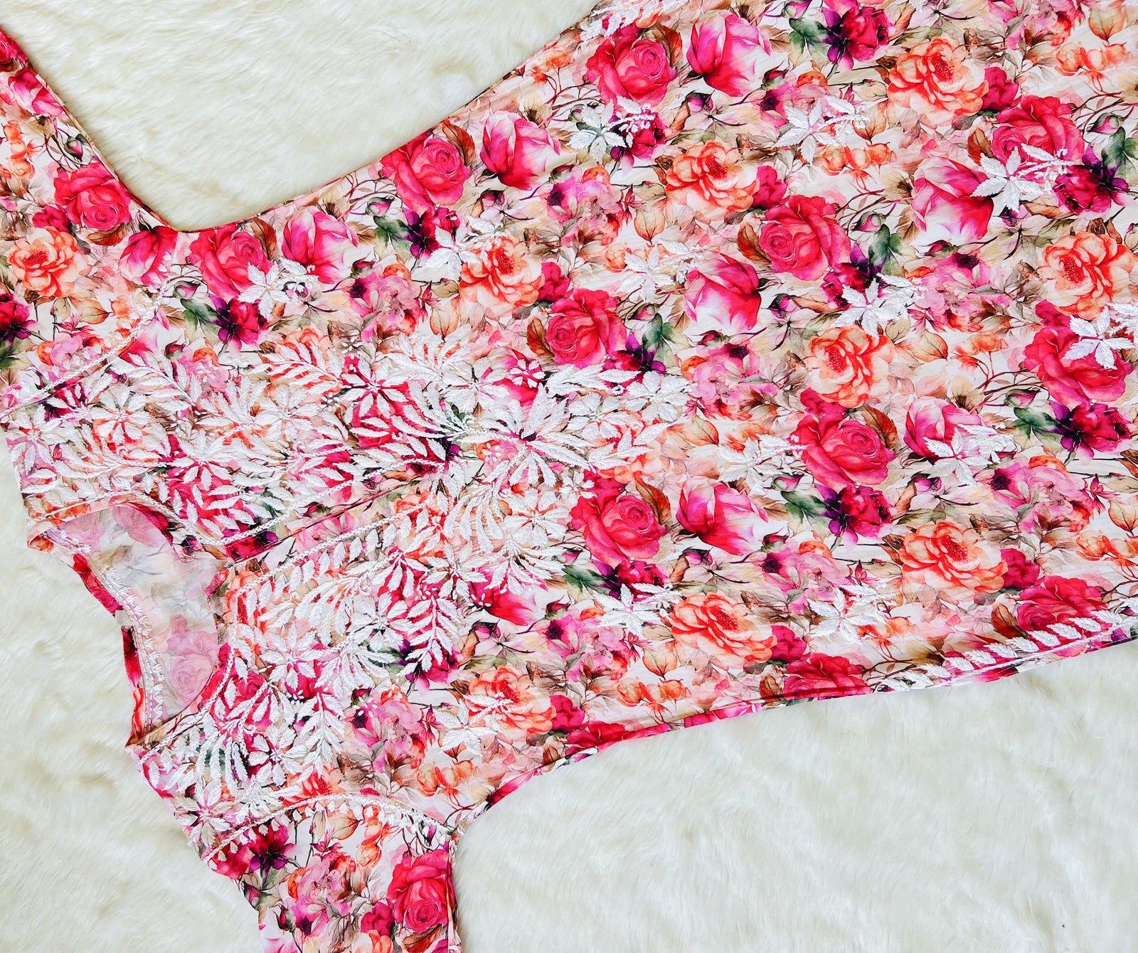 Kiara Pink Roses Printed Rayon Chikankari Kurta