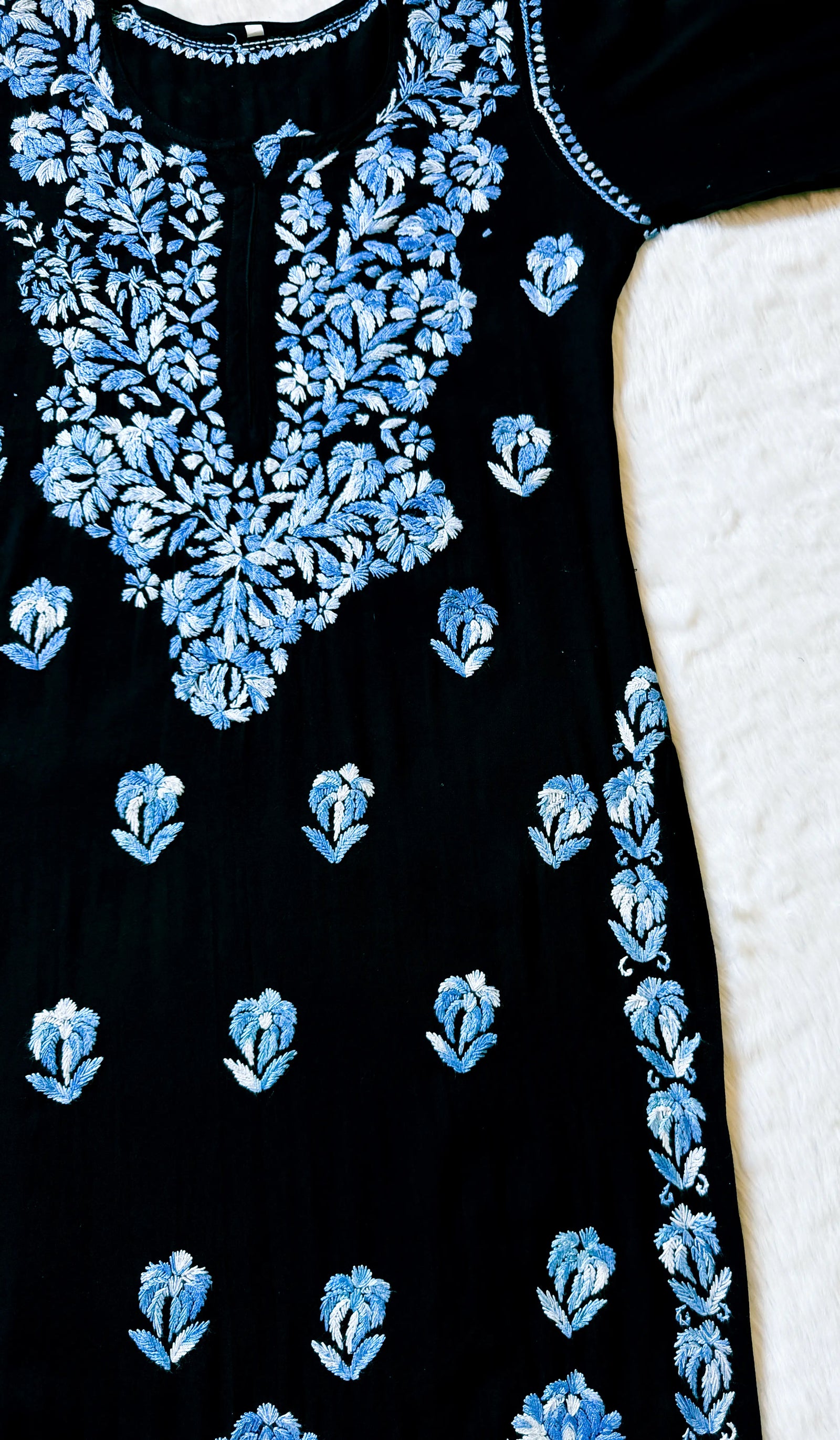 Laiba Black & Blue Rayon Chikankari 2 Piece Set