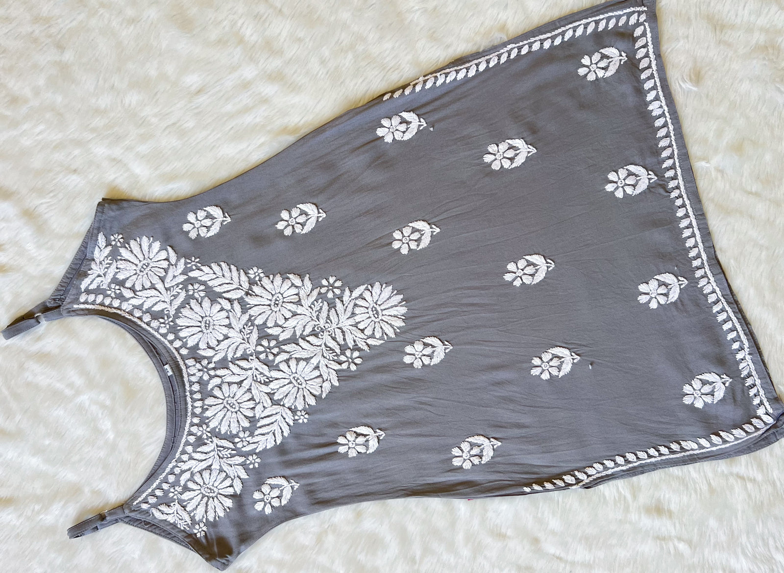 Lyla Grey Sleeveless Short Rayon Kurti