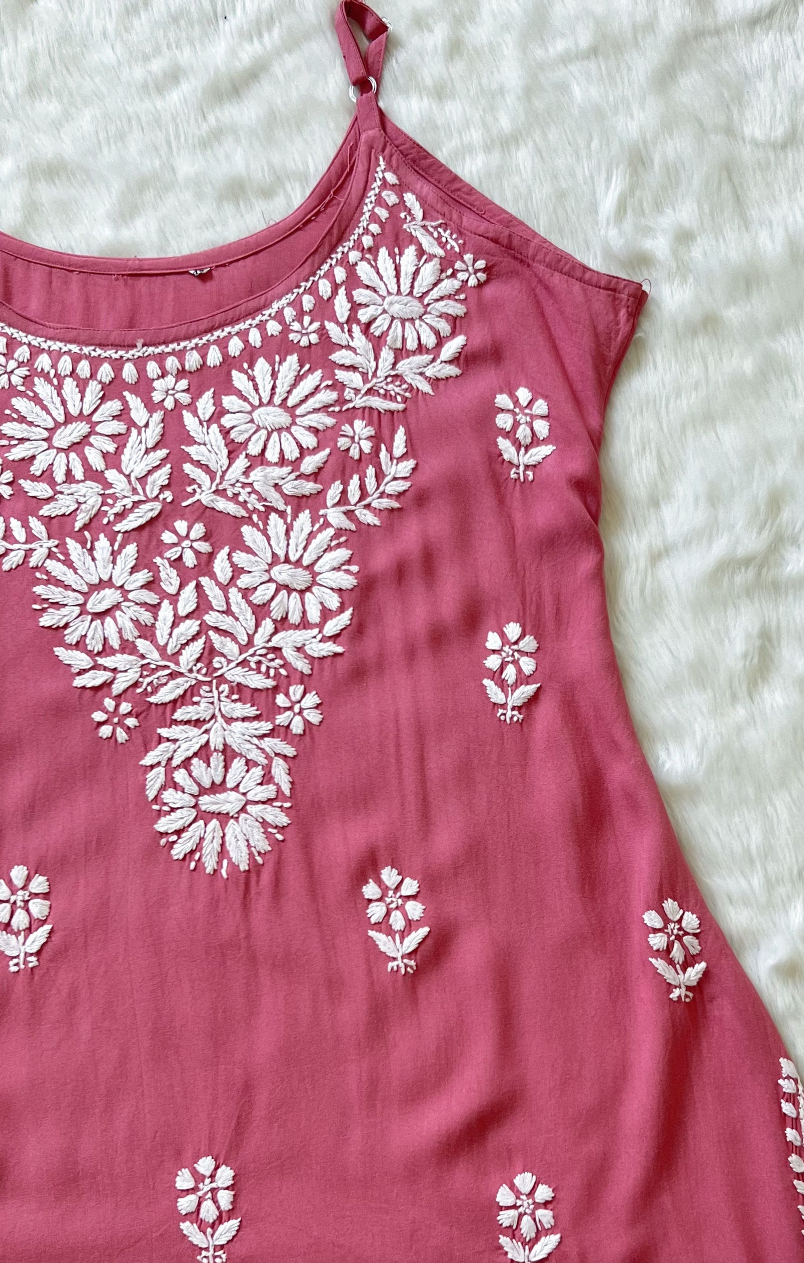 Lyla Rose Pink Sleeveless Short Rayon Kurti