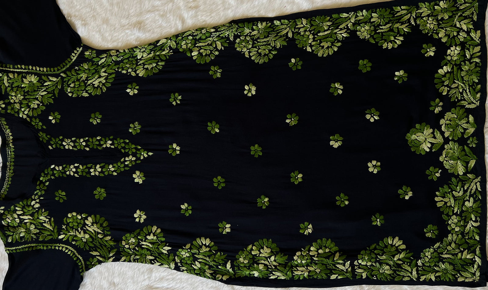Noor Black & Green Rayon Chikankari Kurta