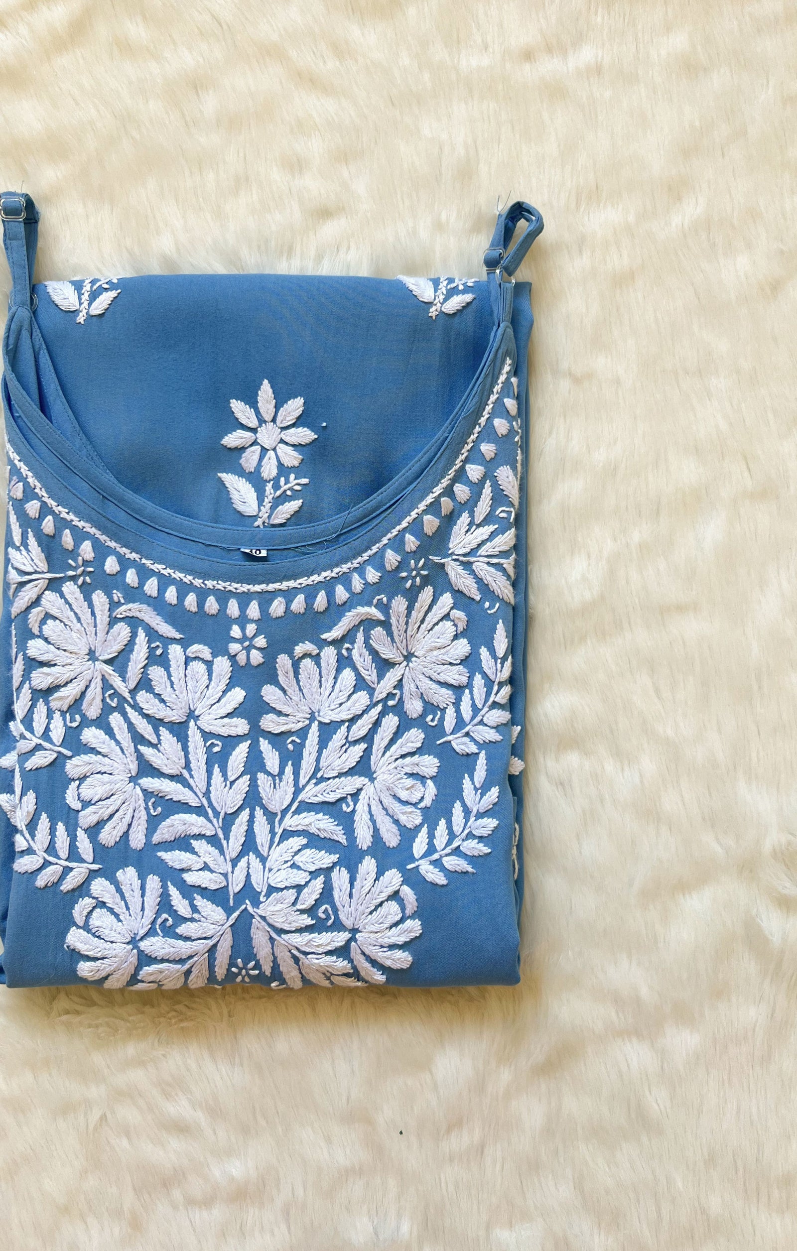 Rida Blue Sleeveless Rayon Chikankari Kurta