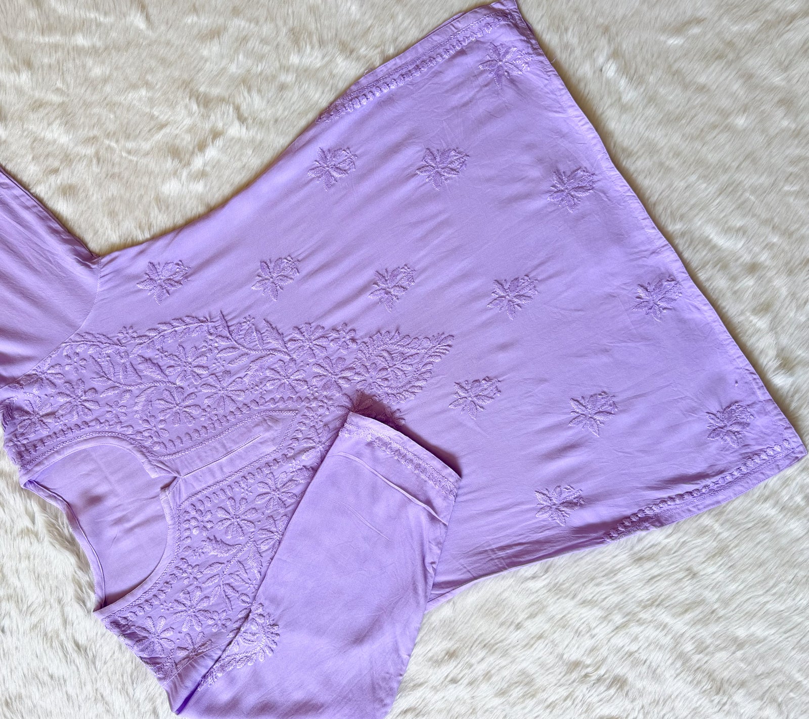 Safa Lavender Short Chikankari Kurti