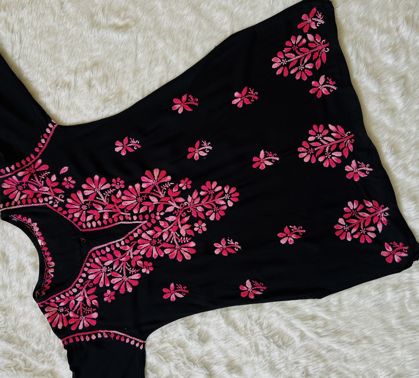 Sara Black & Pink Short Rayon Chikankari Kurta