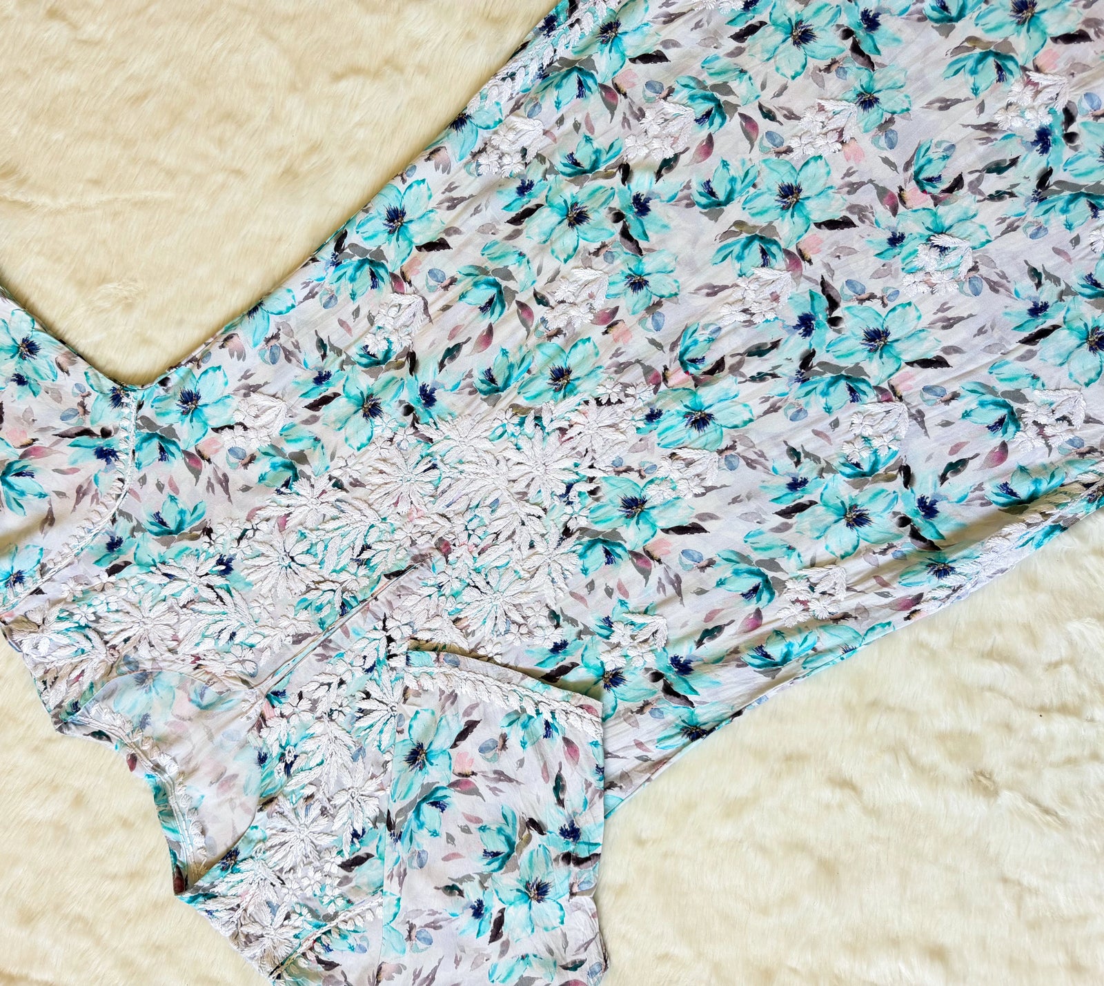 Zuby Mint Green Printed Long Rayon Kurta with White Chikankari