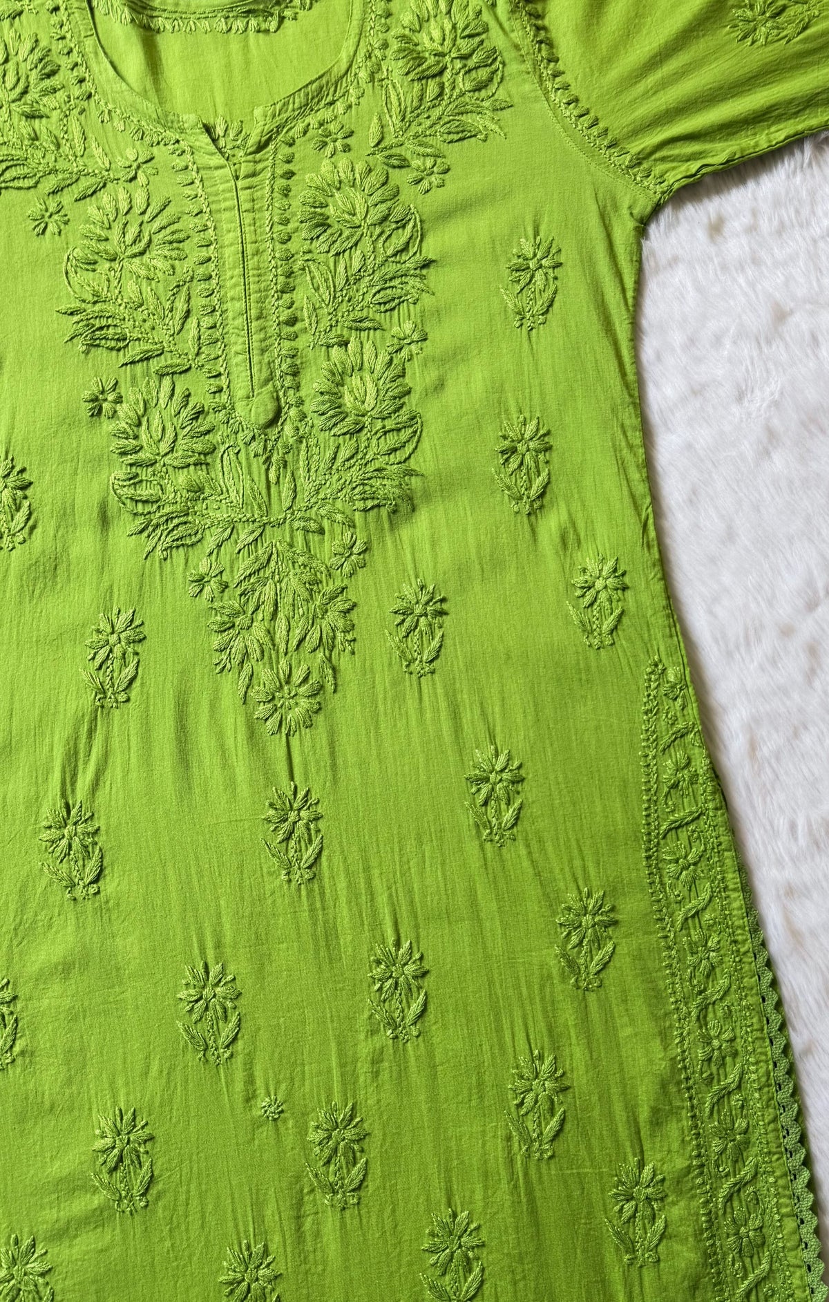 Afra Green Long MulMul Chikankari &amp; Crochet Lace Kurti