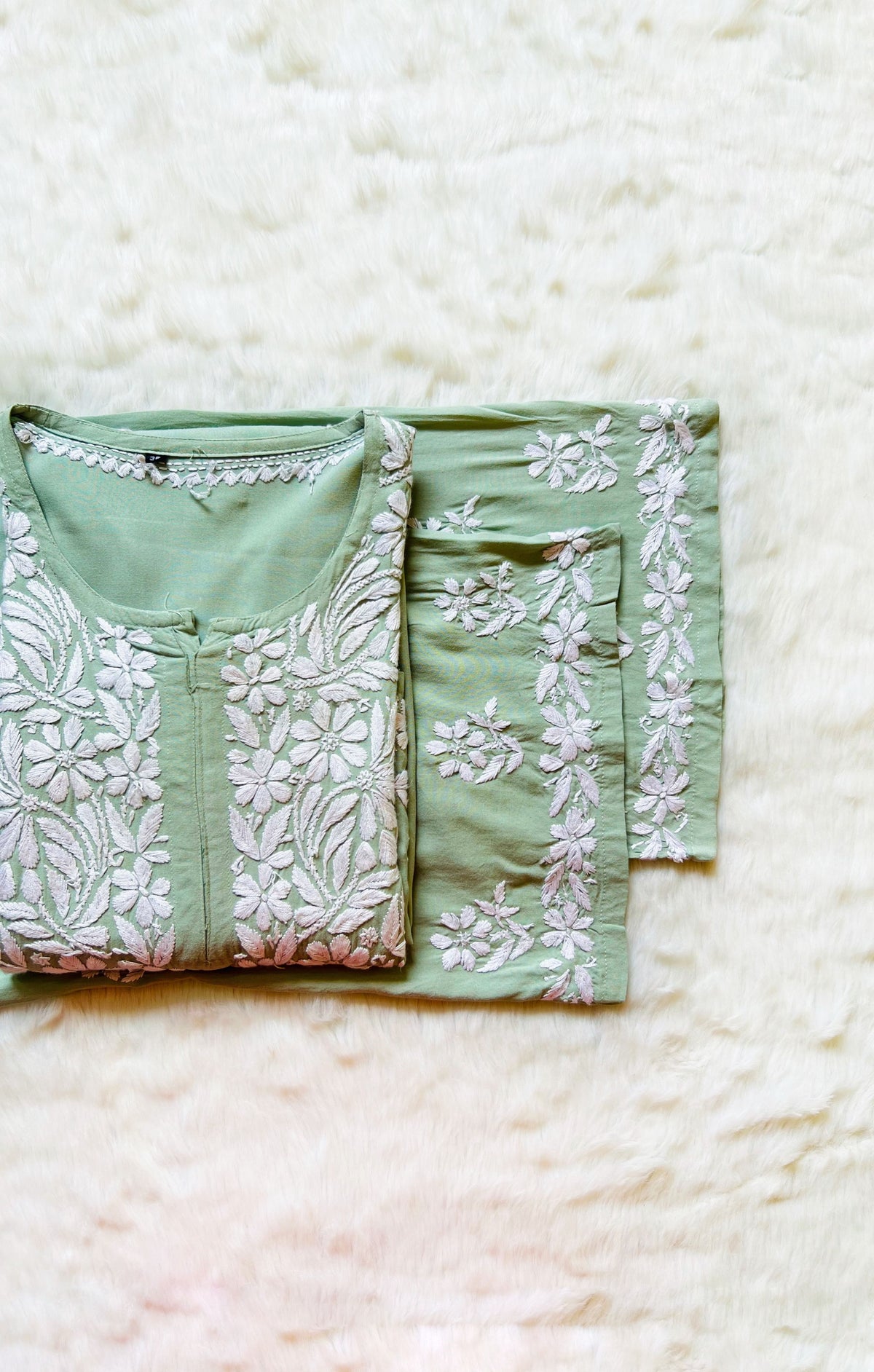 Fiza Pastel Green Rayon Chikankari Kurta Set
