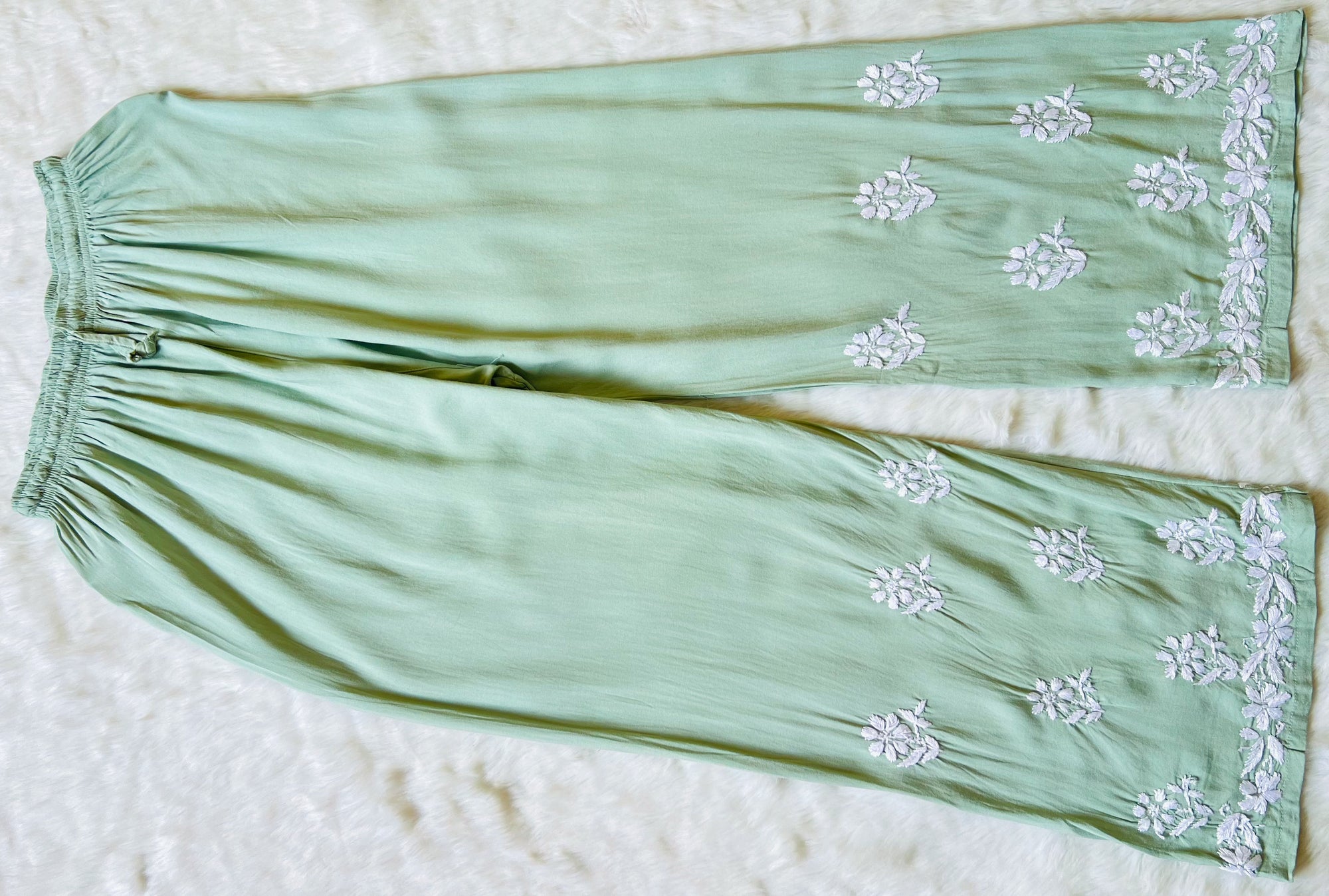 Fiza Pastel Green Rayon Chikankari Kurta Set