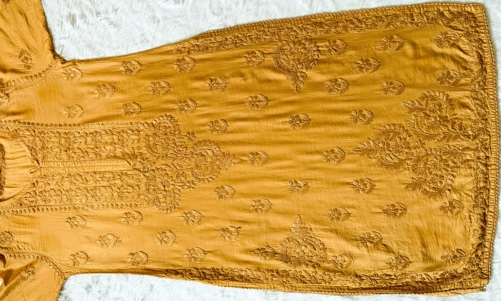 Haniya Beige Ombre Chanderi Chikankari Kurta Bottom Set