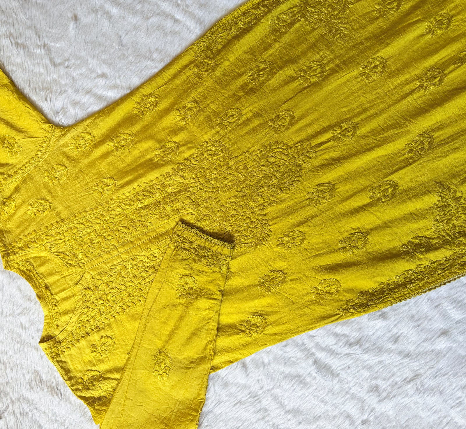 Haniya Lime Ombre Chanderi Chikankari Kurta Bottom Set
