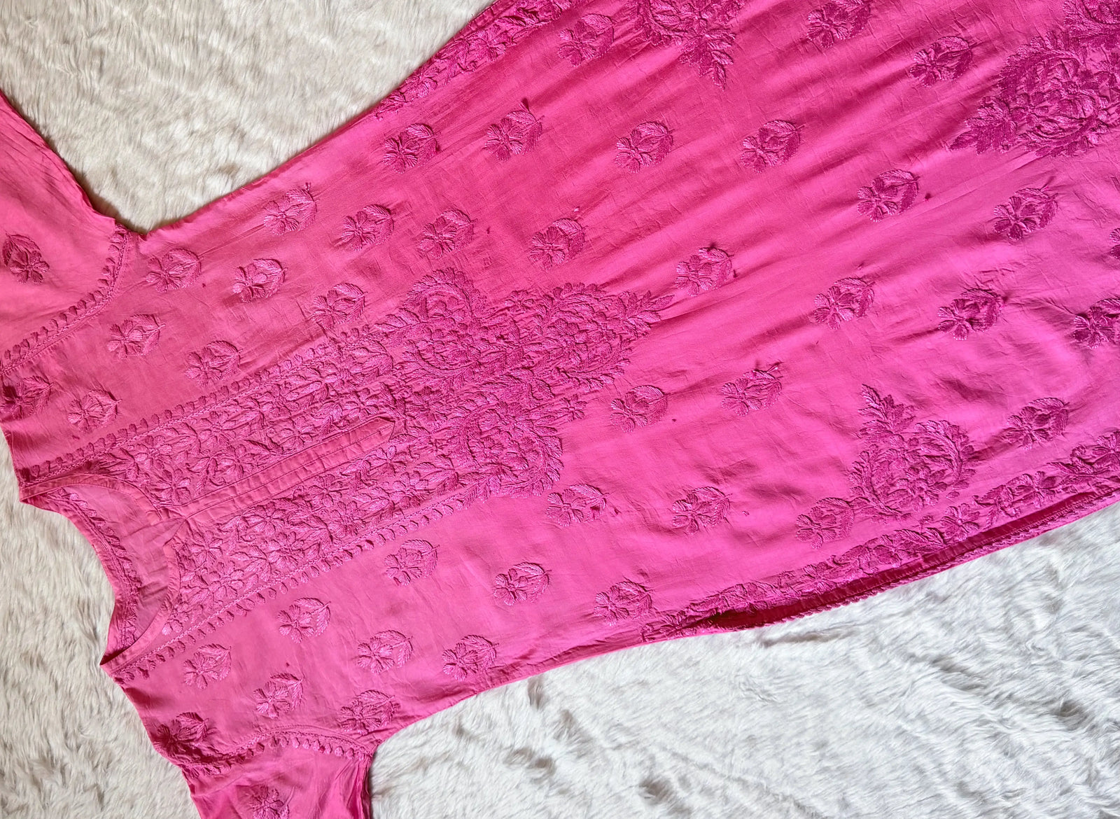 Haniya Pink Ombre Chanderi Chikankari Kurta Bottom Set