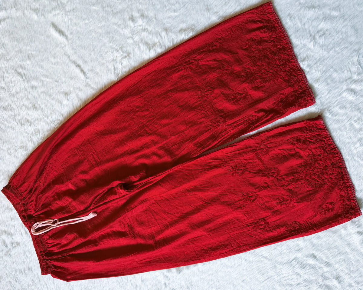 Haniya Red Ombre Chanderi Chikankari Kurta Bottom Set