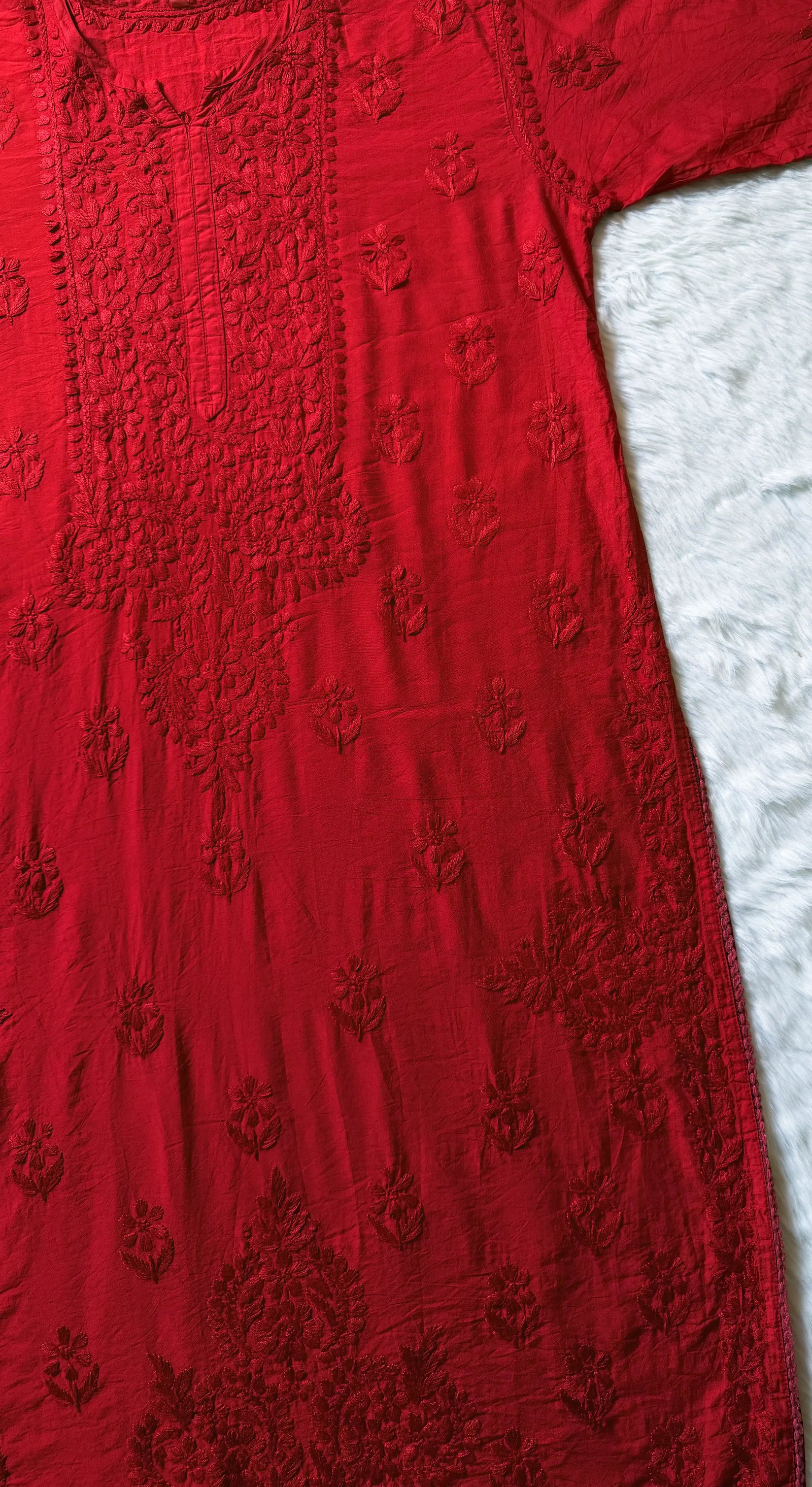 Haniya Red Ombre Chanderi Chikankari Kurta Bottom Set