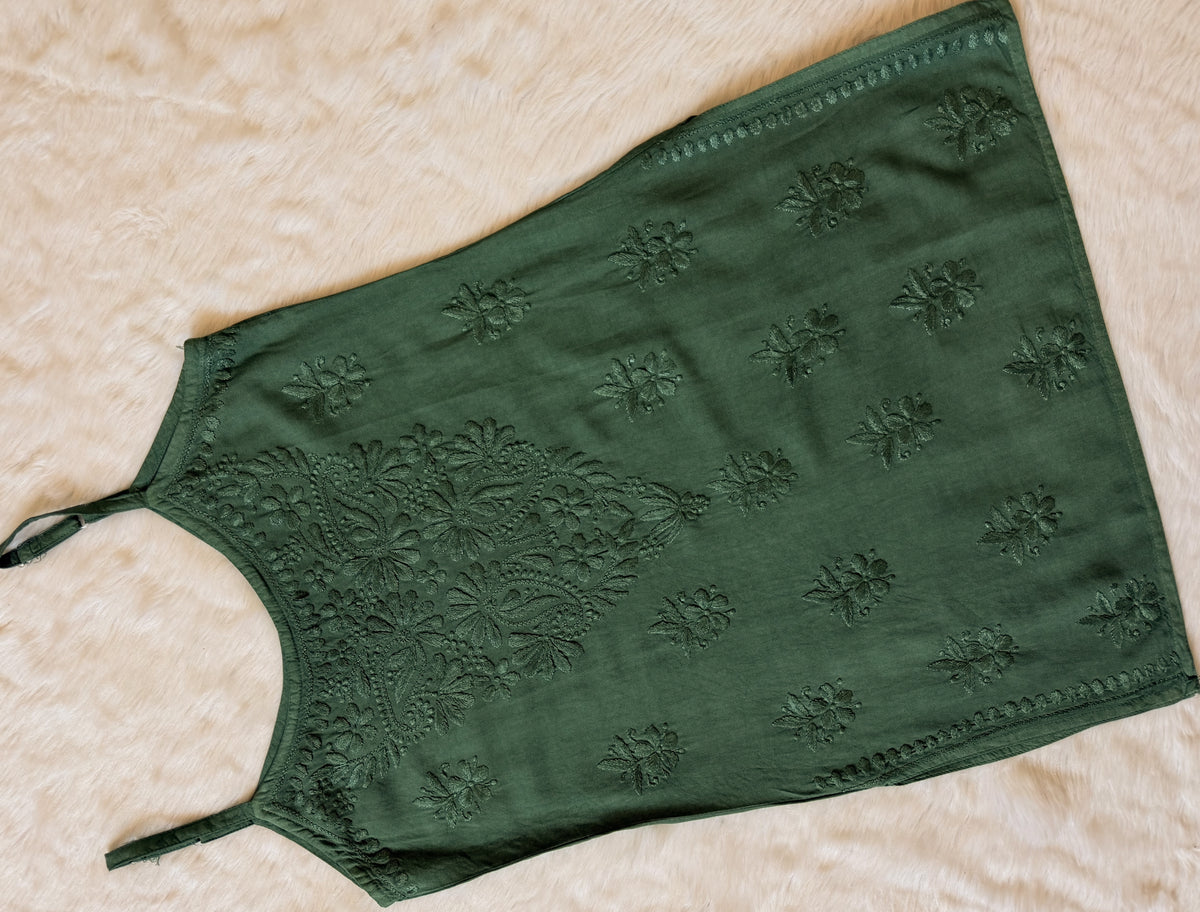Heer Green Sleeveless Short Rayon Kurti