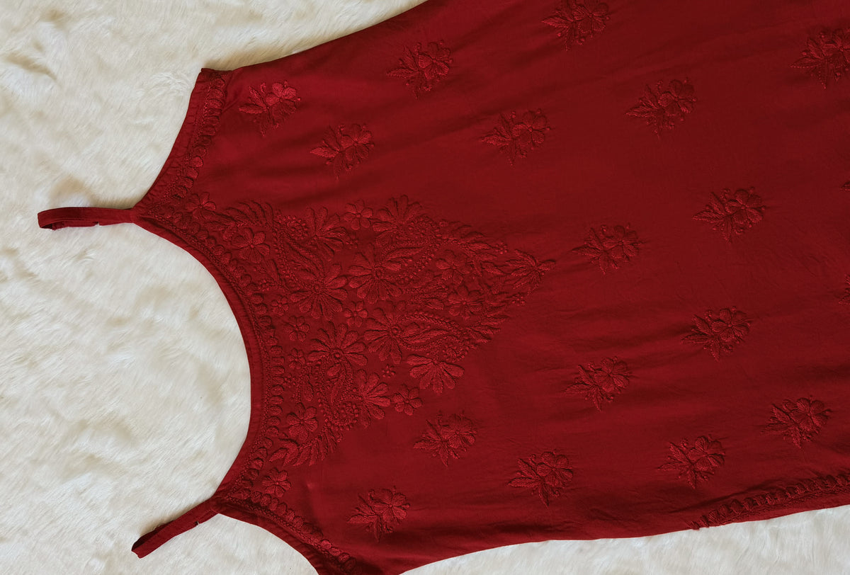 Heer Red Sleeveless Short Rayon Kurti