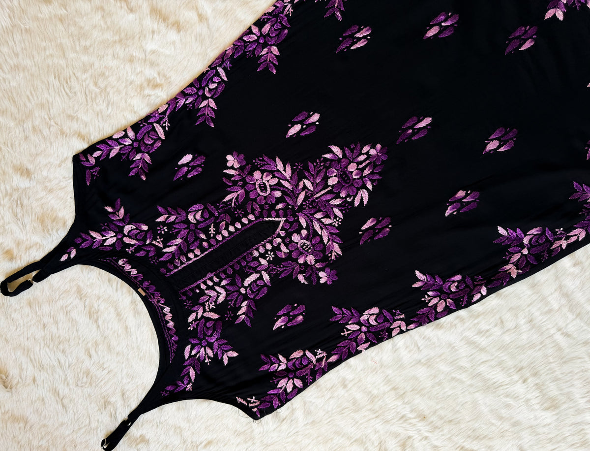 Hoor Black & Purple Knee Length Modal Chikankari Kurti