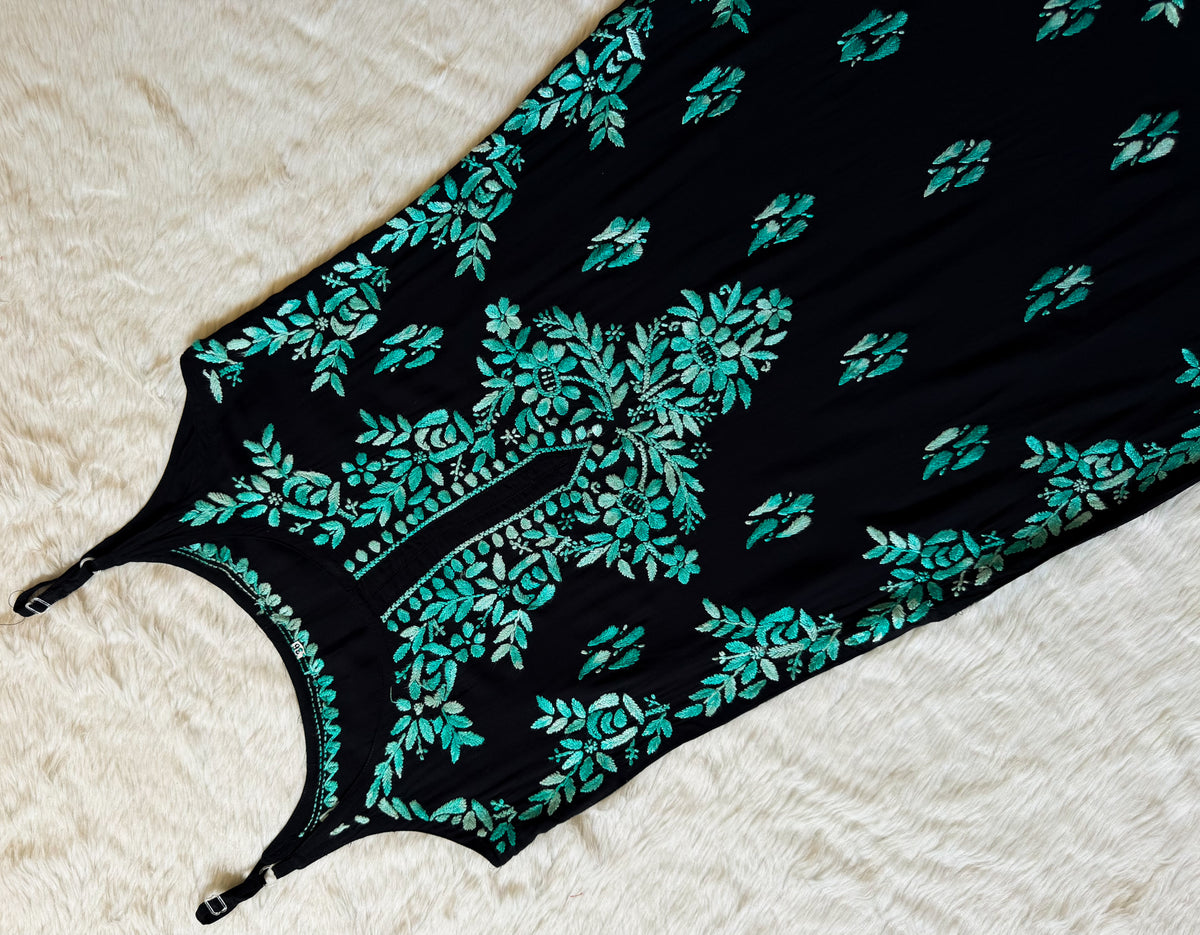 Hoor Black & Teal Knee Length Modal Chikankari Kurti