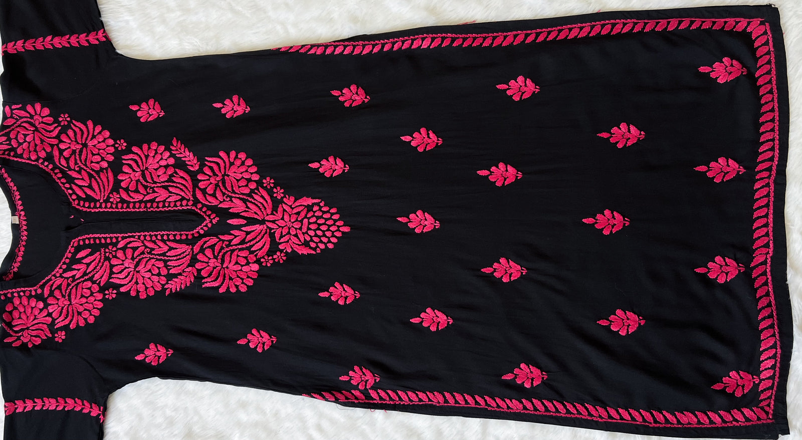 Huda Black & Pink Rayon Chikankari Kurta