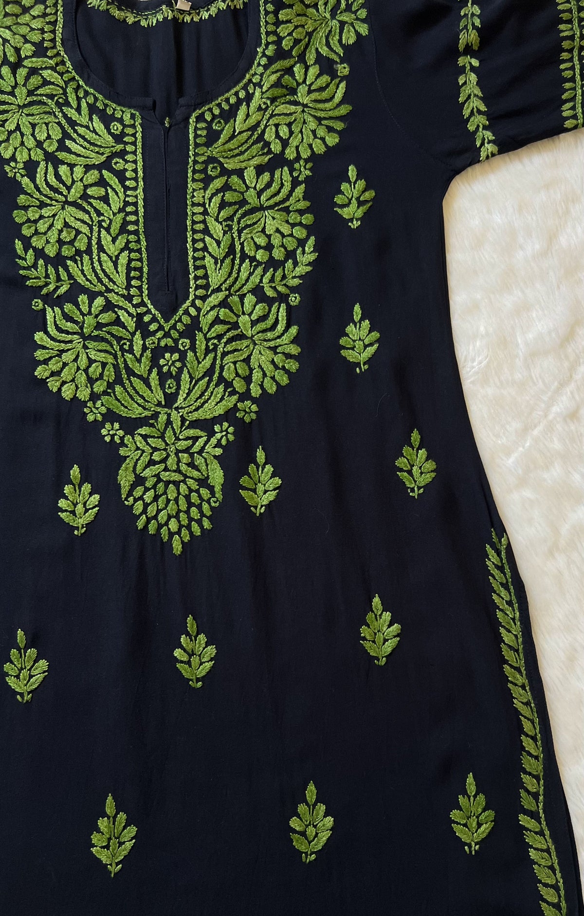 Huda Black &amp; Sage Green Rayon Chikankari Kurta
