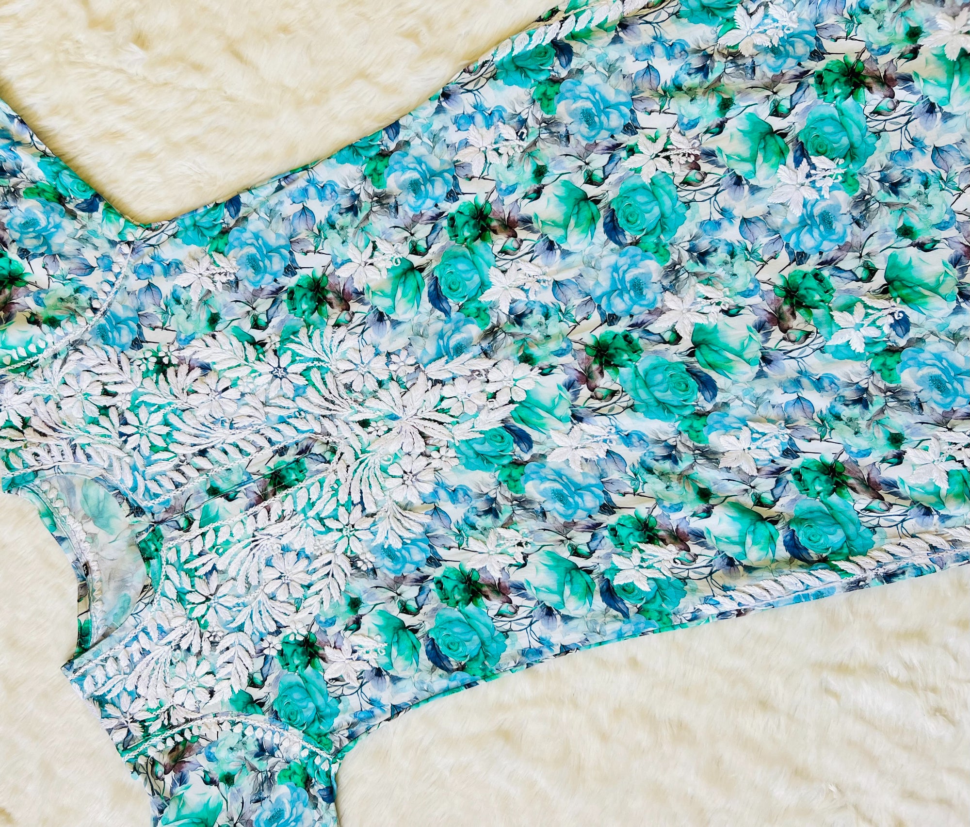 Kiara Green Roses Printed Rayon Chikankari Kurta