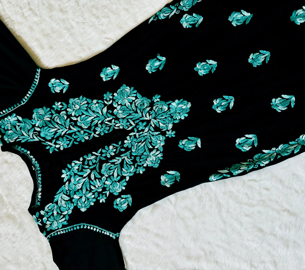 Laiba Black & Teal Rayon Chikankari 2 Piece Set