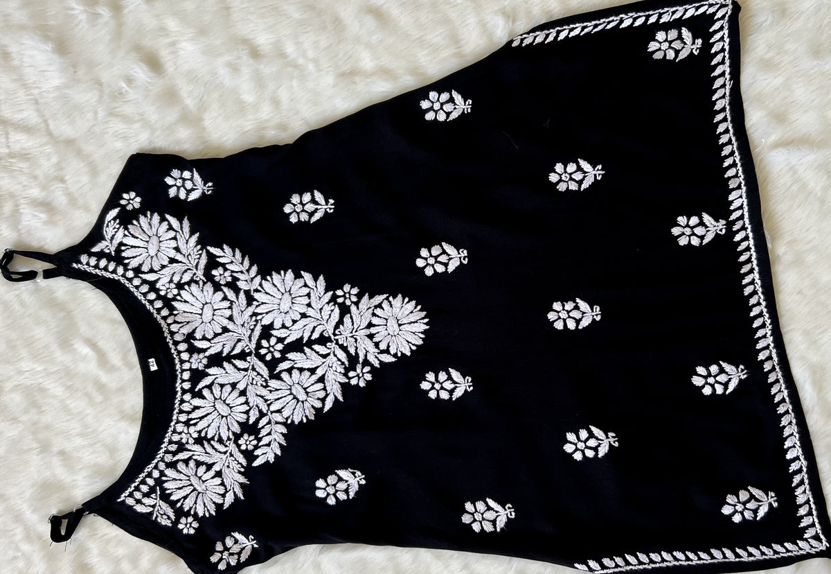 Lyla Black Sleeveless Short Rayon Kurti