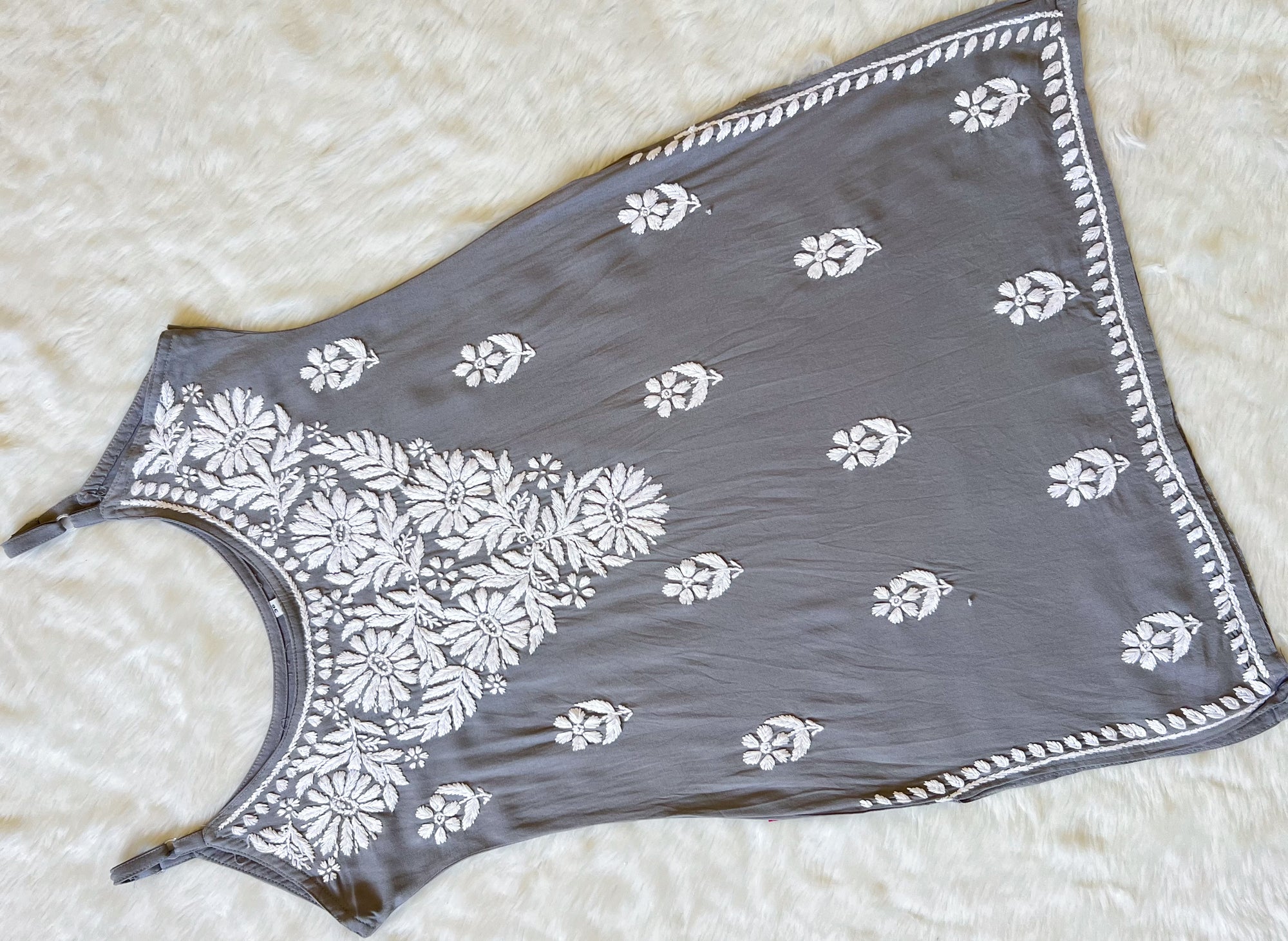 Lyla Grey Sleeveless Short Rayon Kurti