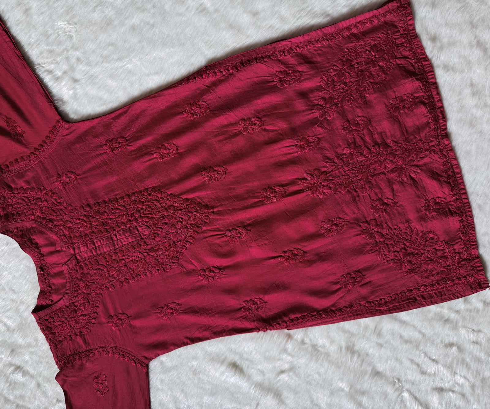 Maahi Berry Pink Short Chanderi Chikankari Kurti