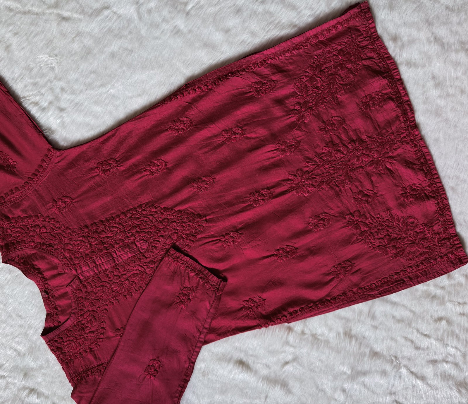 Maahi Berry Pink Short Chanderi Chikankari Kurti