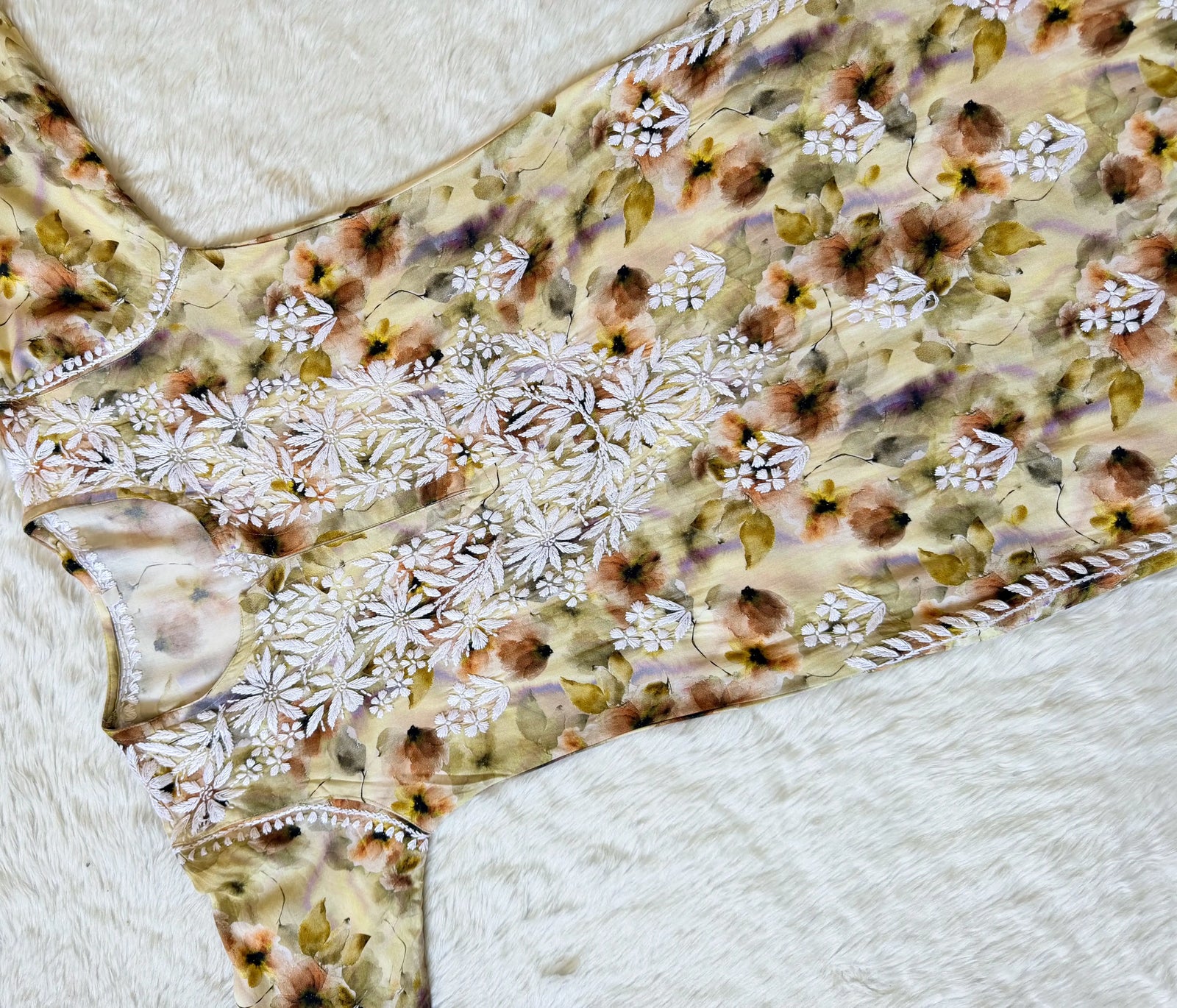 Mehr Pale Green Rayon Printed Chikankari Kurti