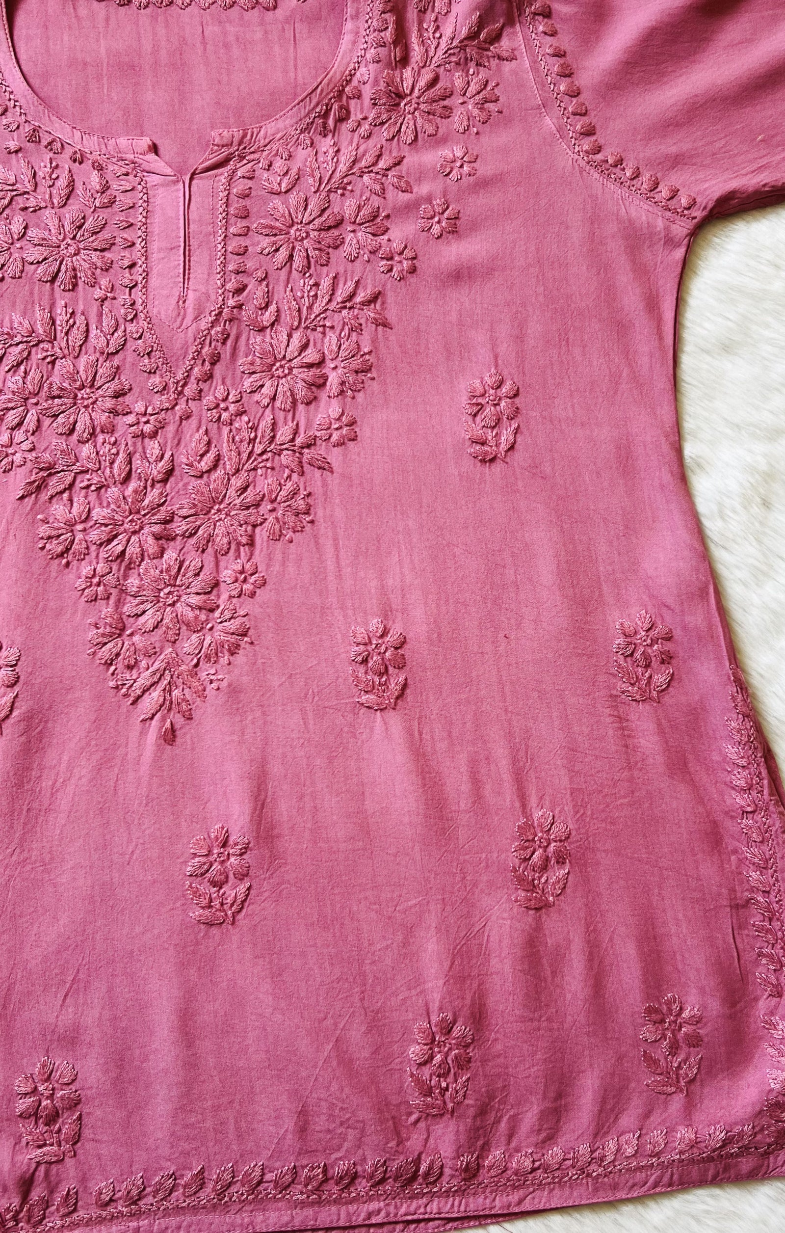 Naaz Mauve Pink Short Rayon Kurta with Self Chikankari
