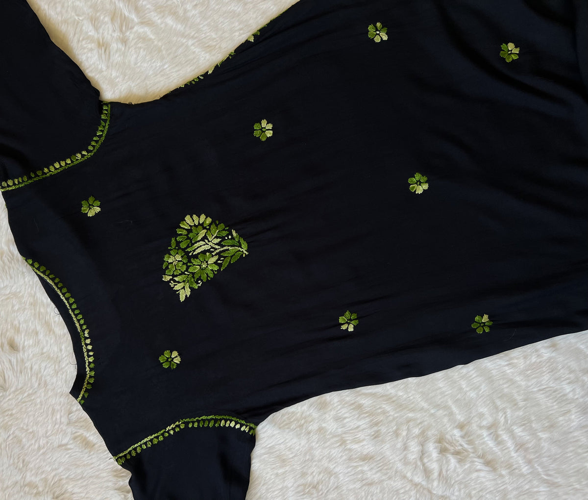 Noor Black & Green Rayon Chikankari Kurta