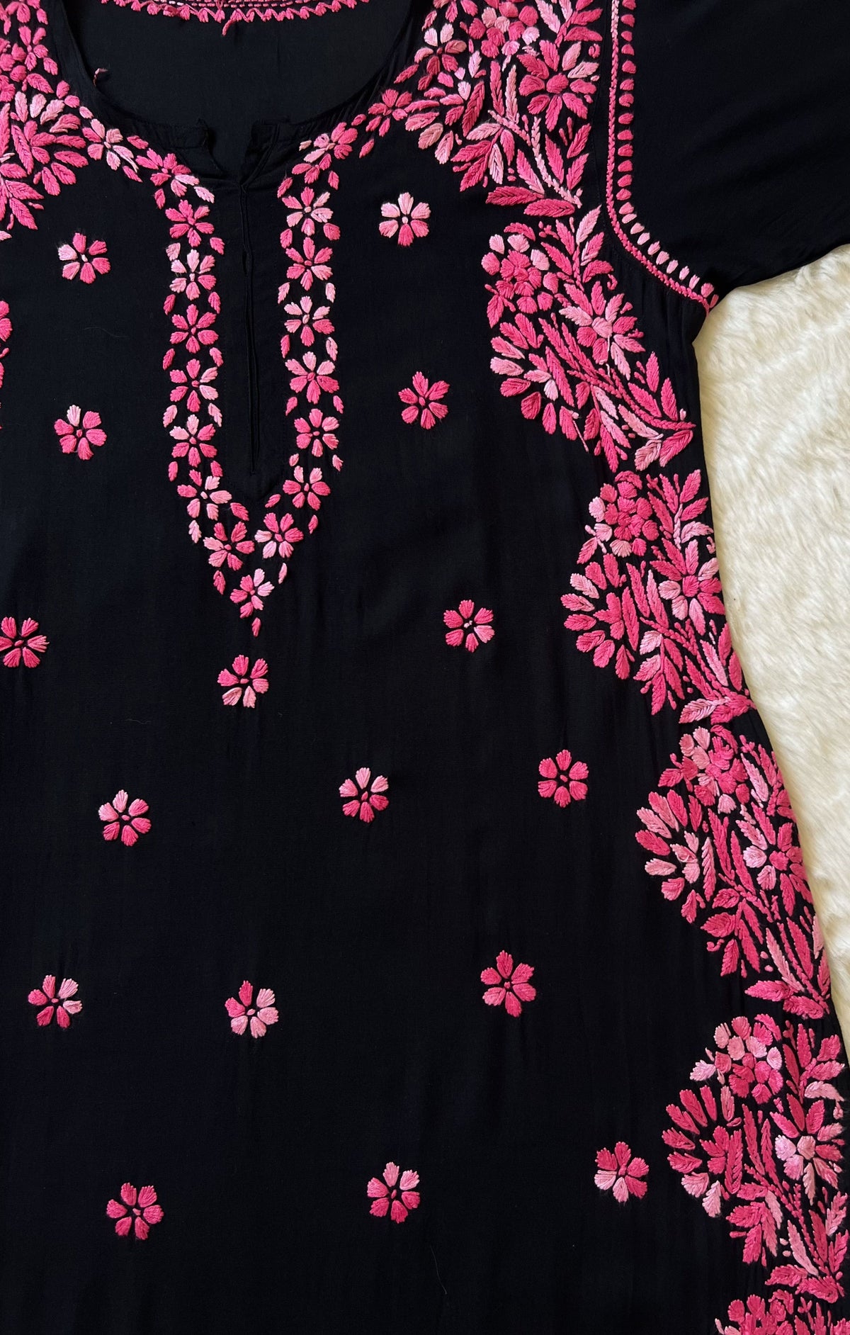 Noor Black &amp; Pink Rayon Chikankari Kurta