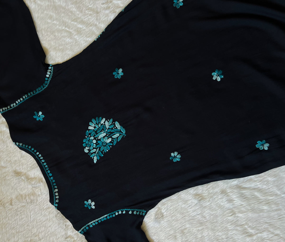 Noor Black & Teal Rayon Chikankari Kurta