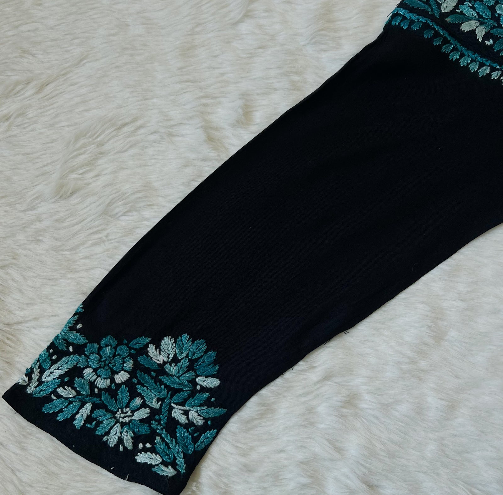 Noor Black & Teal Rayon Chikankari Kurta