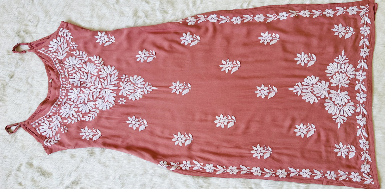 Rida Blush Pink Sleeveless Rayon Chikankari Kurta