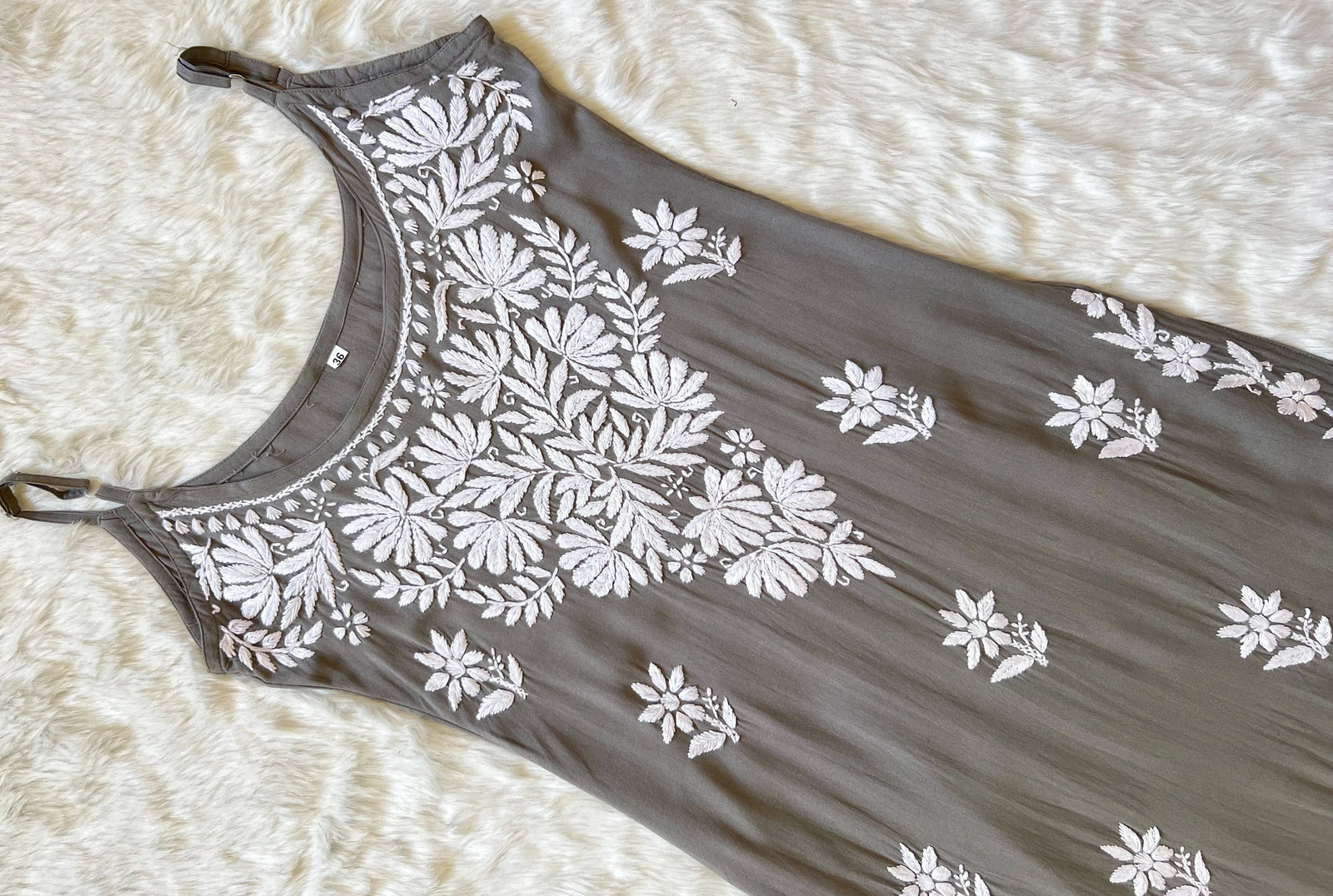 Rida Grey Sleeveless Rayon Chikankari Kurta