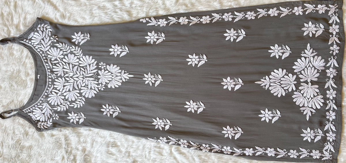 Rida Grey Sleeveless Rayon Chikankari Kurta