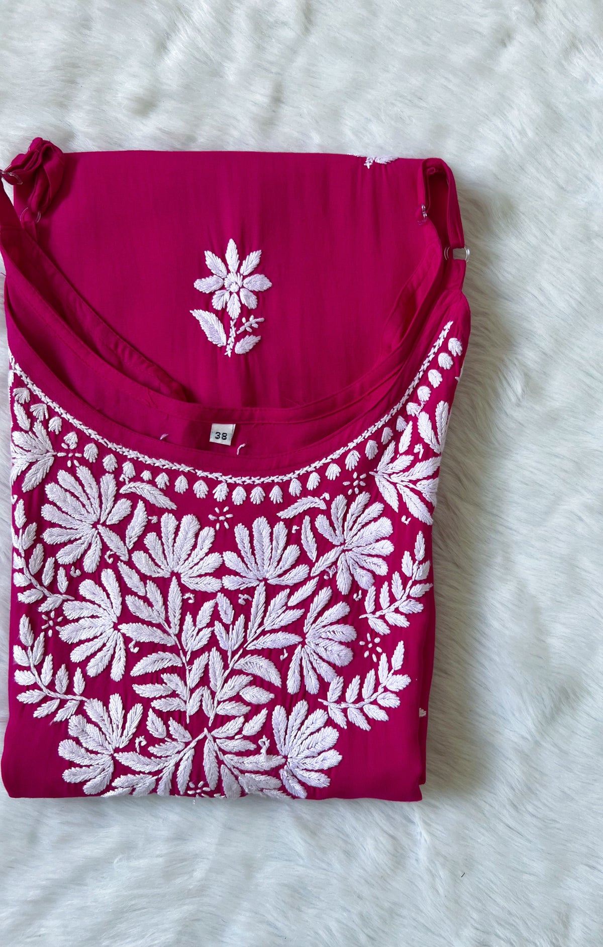 Rida Hot Pink Sleeveless Rayon Chikankari Kurta