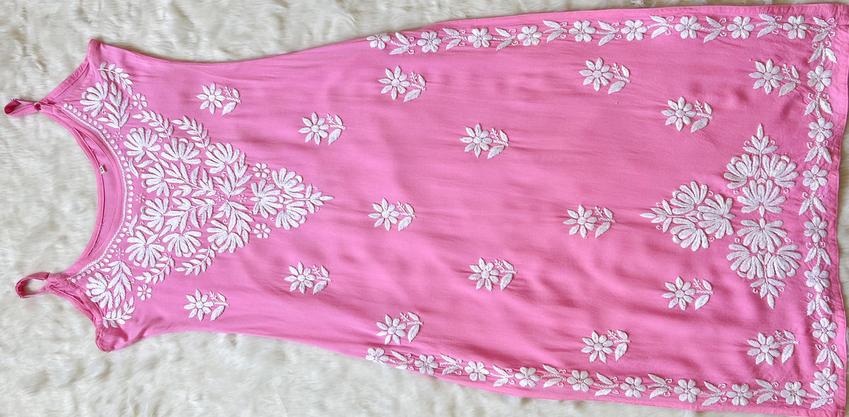 Rida Light pink Sleeveless Rayon Chikankari Kurta
