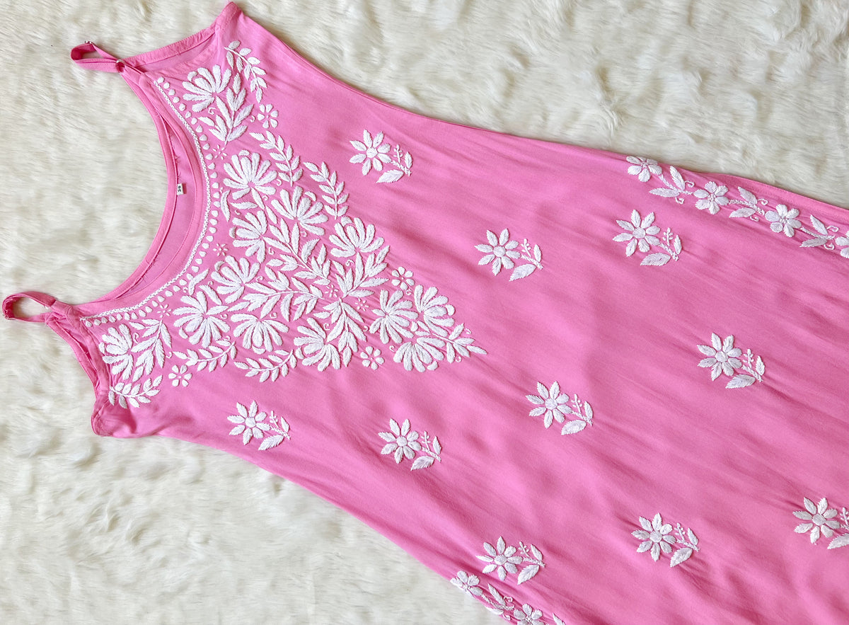 Rida Light pink Sleeveless Rayon Chikankari Kurta