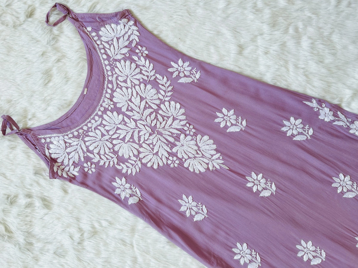 Rida Lilac Sleeveless Rayon Chikankari Kurta