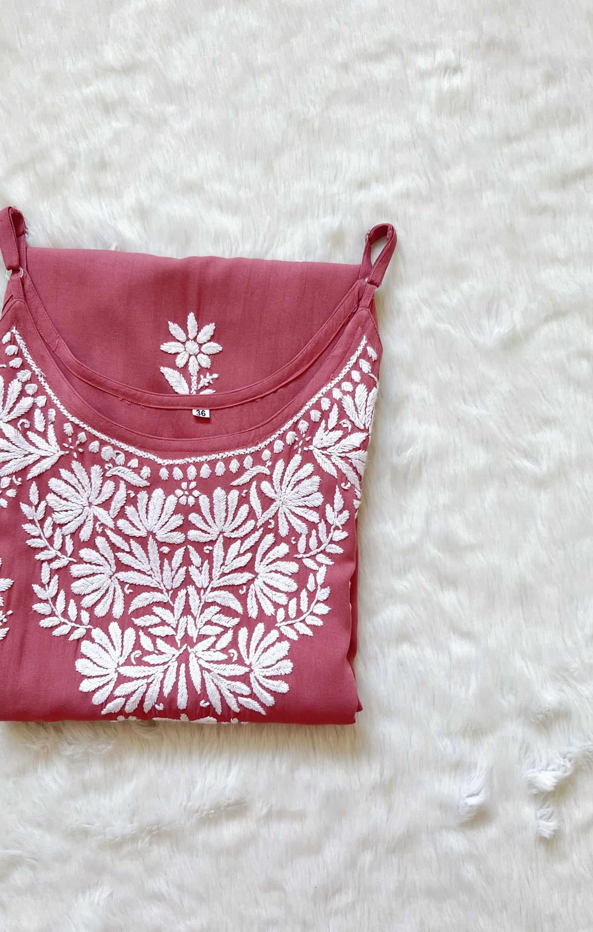 Rida Rose Pink Sleeveless Rayon Chikankari Kurta