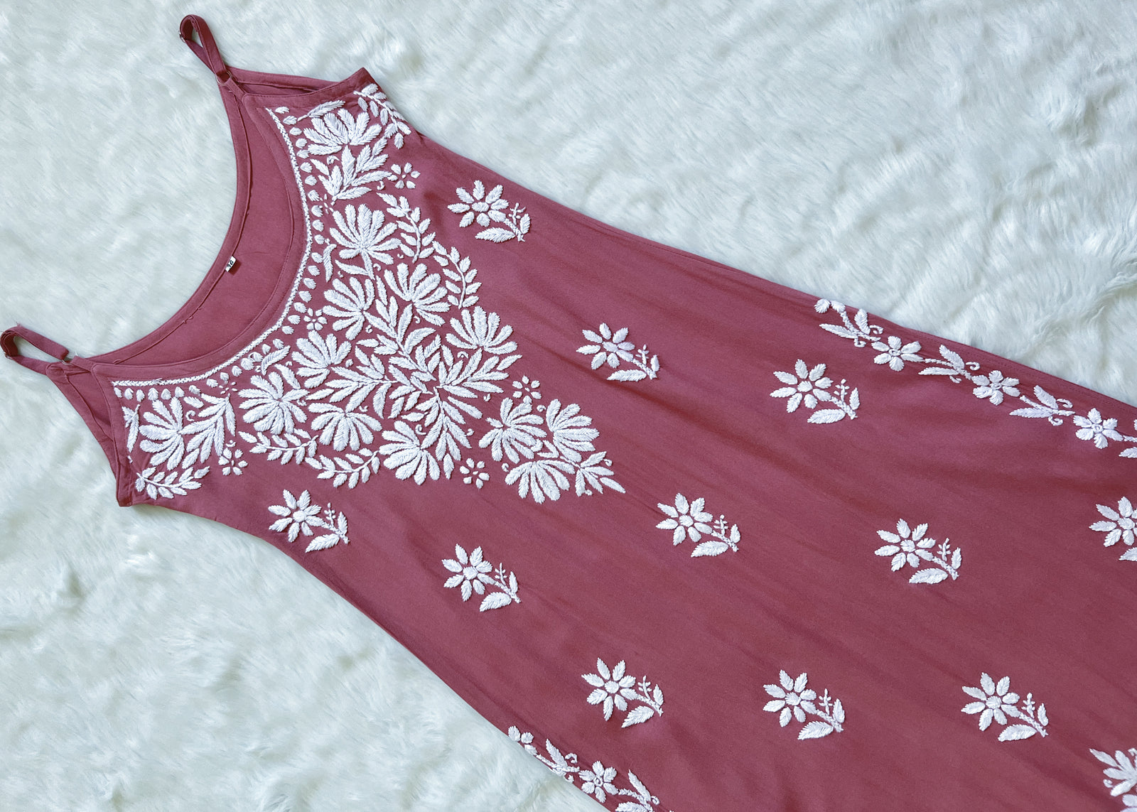 Rida Rose Pink Sleeveless Rayon Chikankari Kurta