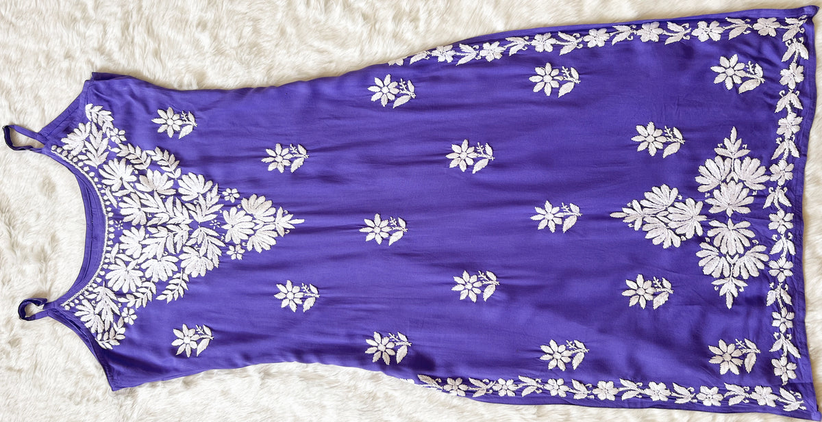 Rida Royal Purple Sleeveless Rayon Chikankari Kurta